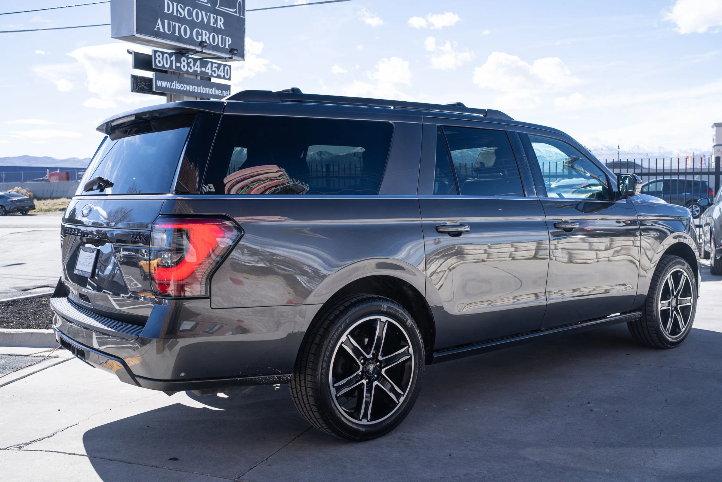 Used 2021 Ford Expedition Max Limited AWD/4WD image 8