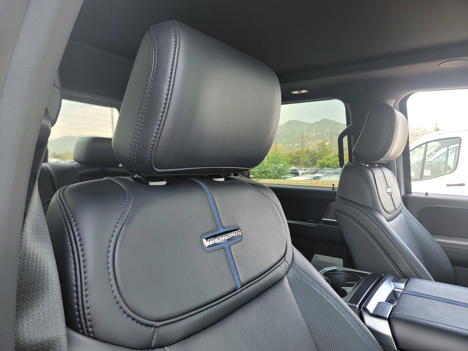 New 2025 Ford F150 Platinum w/ Equipment Group 702A High image 13