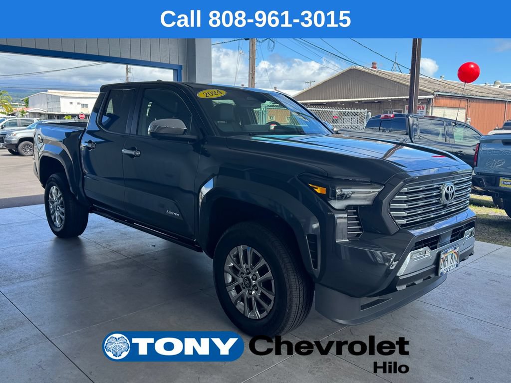Used 2024 Toyota Tacoma Limited AWD/4WD image 7