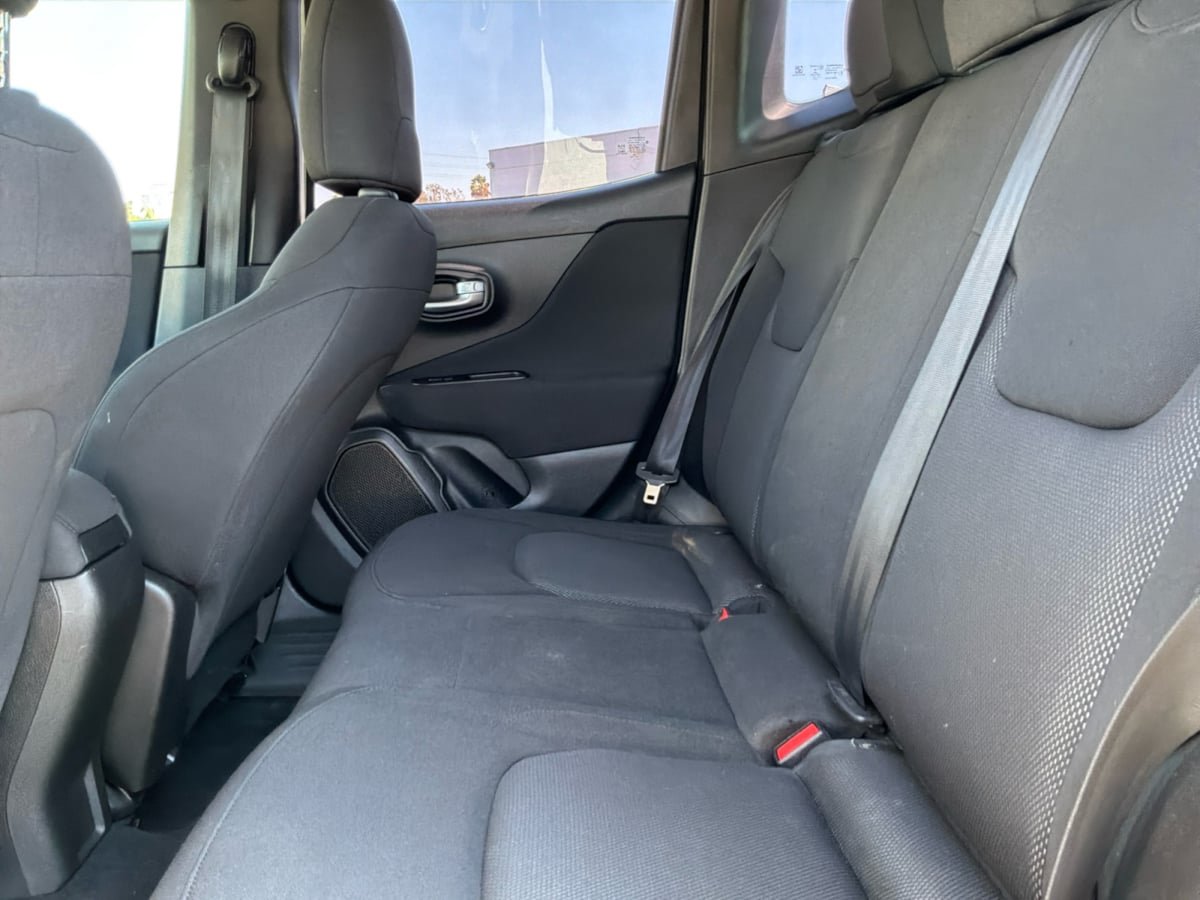 Used 2019 Jeep Renegade Sport AWD/4WD image 19