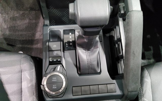 Used 2025 Toyota Tacoma SR5 image 24