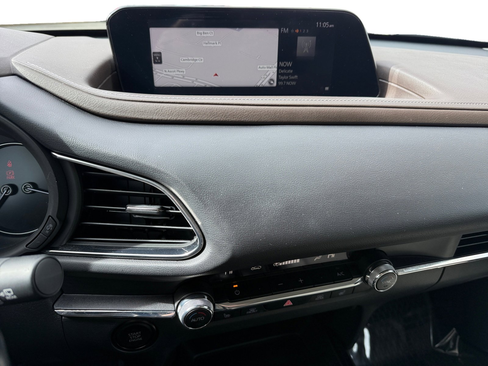 Used 2023 MAZDA CX-30 AWD 2.5 S w/ Premium Package image 12