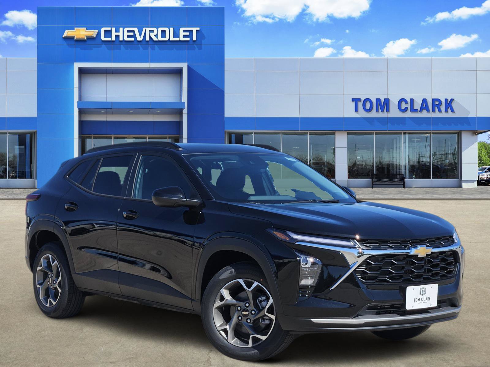 New 2026 Chevrolet Trax LT w/ Driver Confidence Package FWD image 1