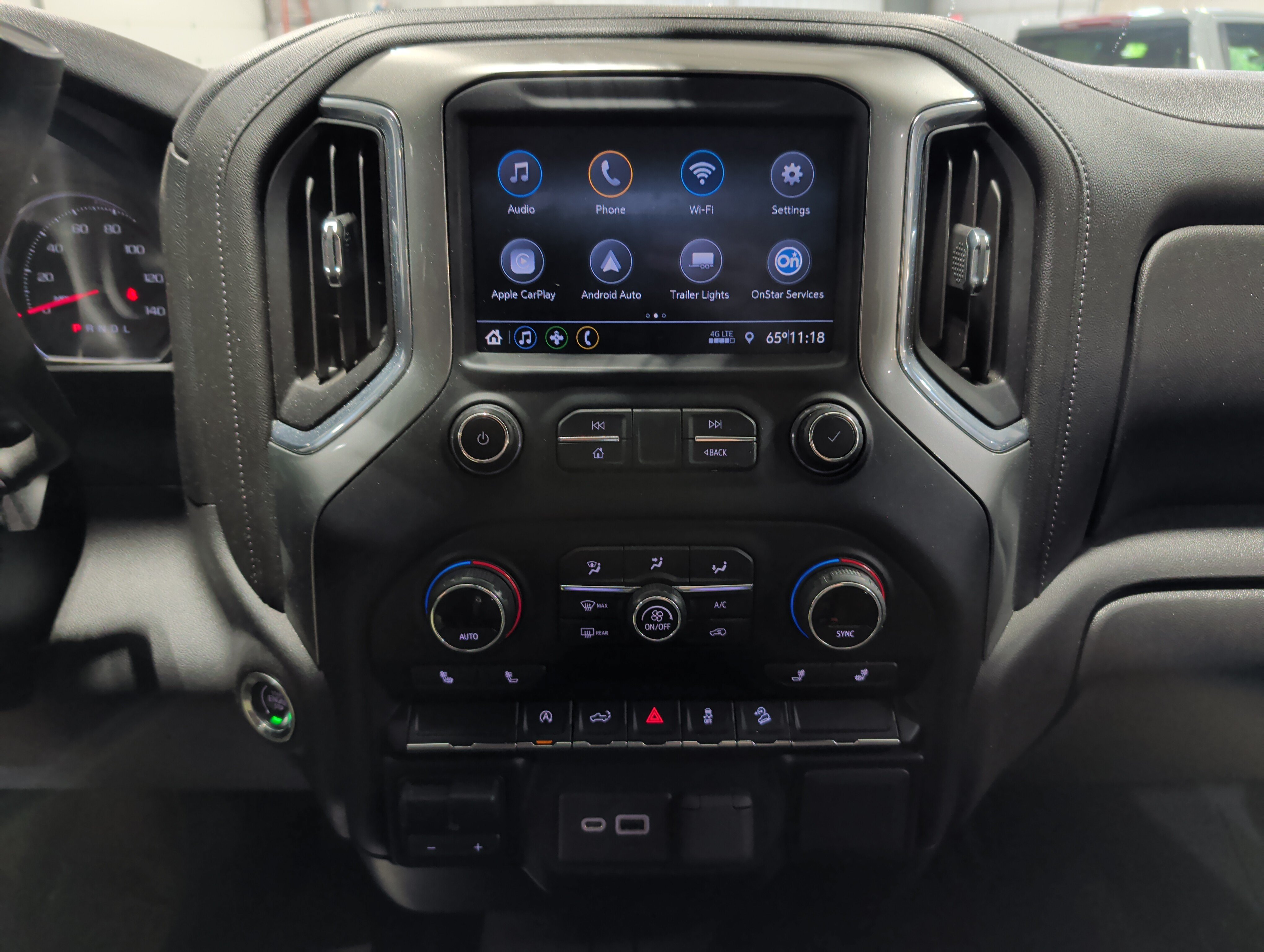 Used 2021 Chevrolet Silverado 1500 RST AWD/4WD image 11