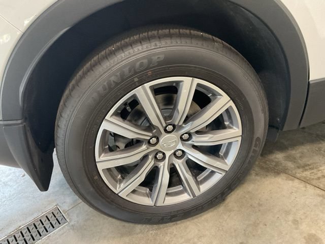 Used 2023 Cadillac XT4 Sport w/ Sun And Sound Package AWD/4WD image 7