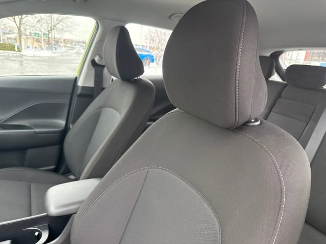 Certified 2025 Hyundai Kona SE image 12