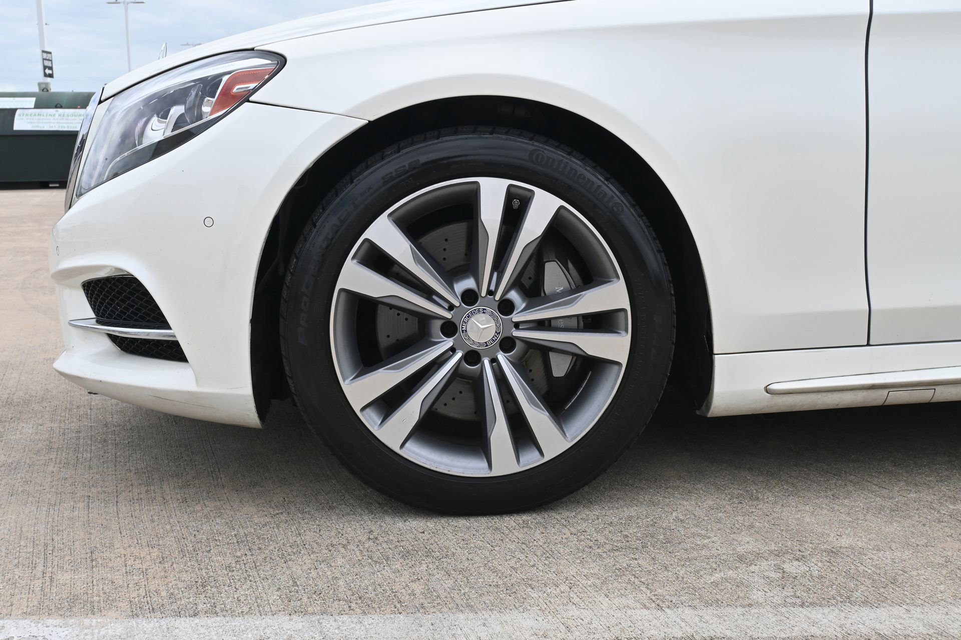 Used 2015 Mercedes-Benz S 550 Sedan image 28