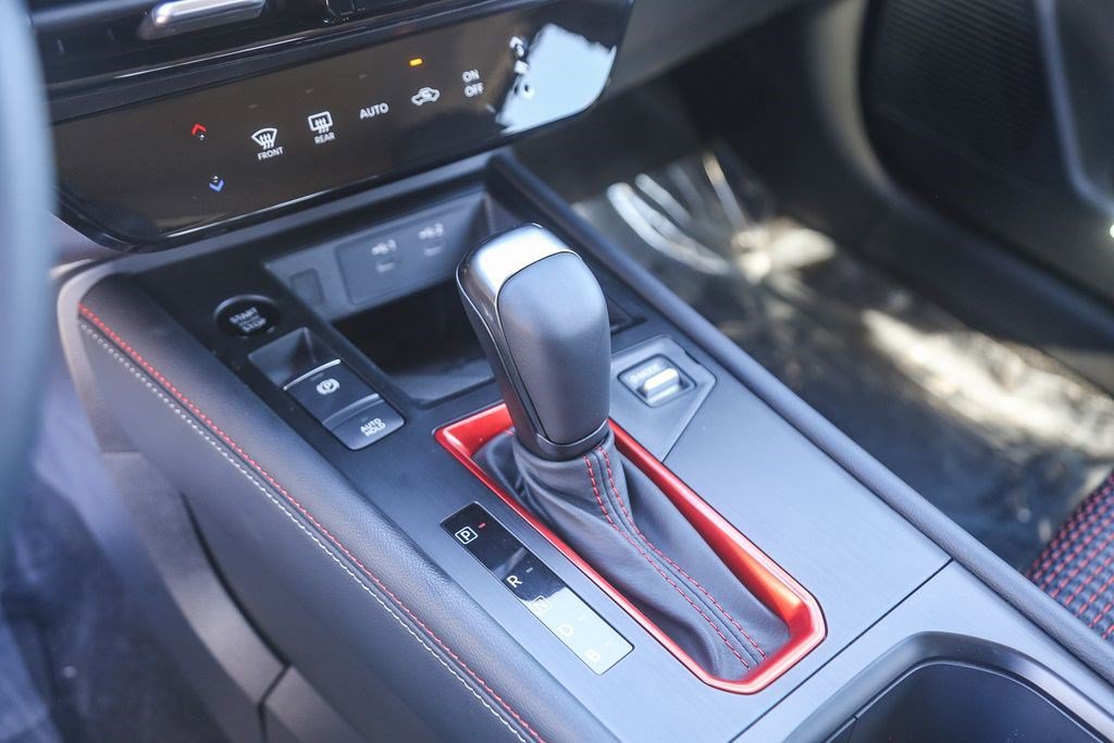 New 2026 Nissan Kicks SR FWD image 34