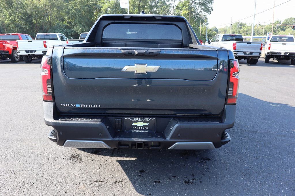 New 2026 Chevrolet Silverado EV LT w/ LPO, Gameday Tailgate Package image 30