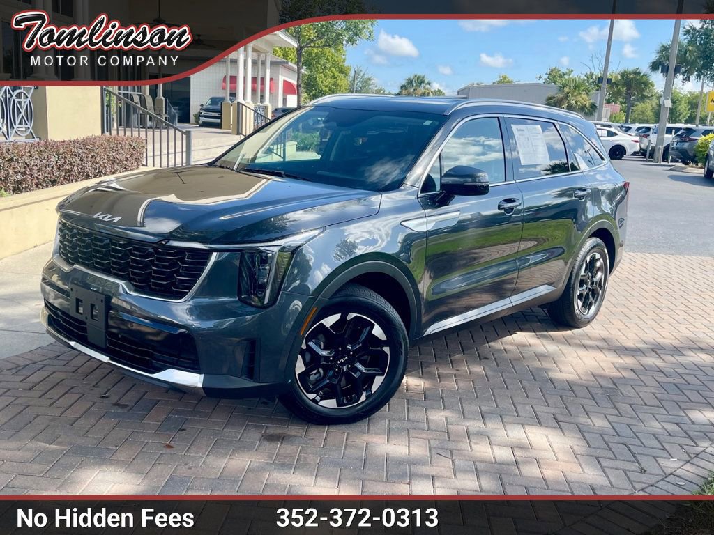 Used 2024 Kia Sorento S