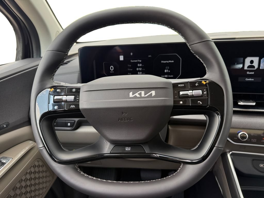 New 2027 Kia Carnival SX FWD image 12