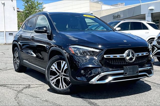 Used 2026 Mercedes-Benz GLA 250 4MATIC image 1