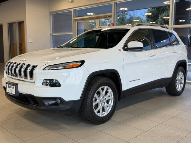 Used 2015 Jeep Cherokee Latitude w/ Comfort/Convenience Group AWD/4WD image 4