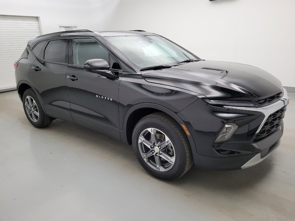 Used 2024 Chevrolet Blazer LT w/ Convenience Package FWD image 11