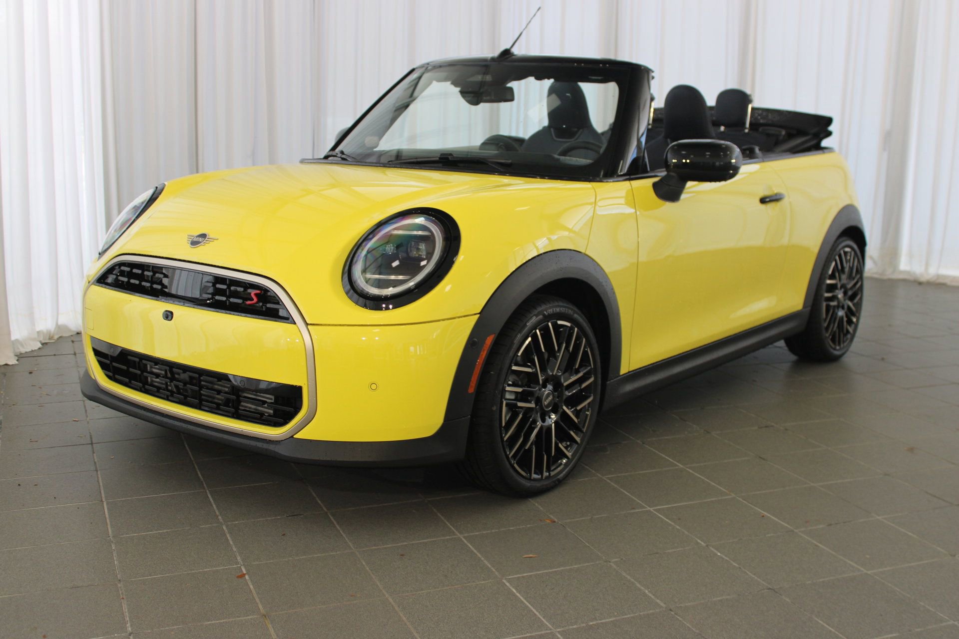 New 2026 MINI Cooper S image 16