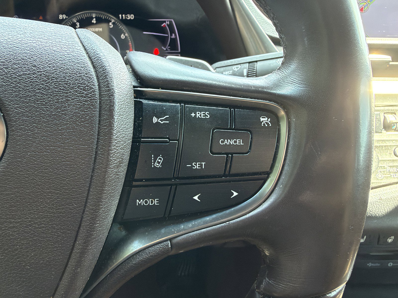 Used 2019 Lexus ES 350 w/ Premium Package FWD image 27