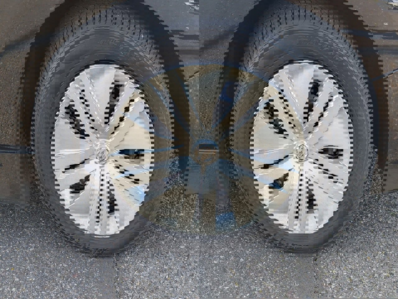 Certified 2021 Nissan Leaf S w/ S Charge Package image 10