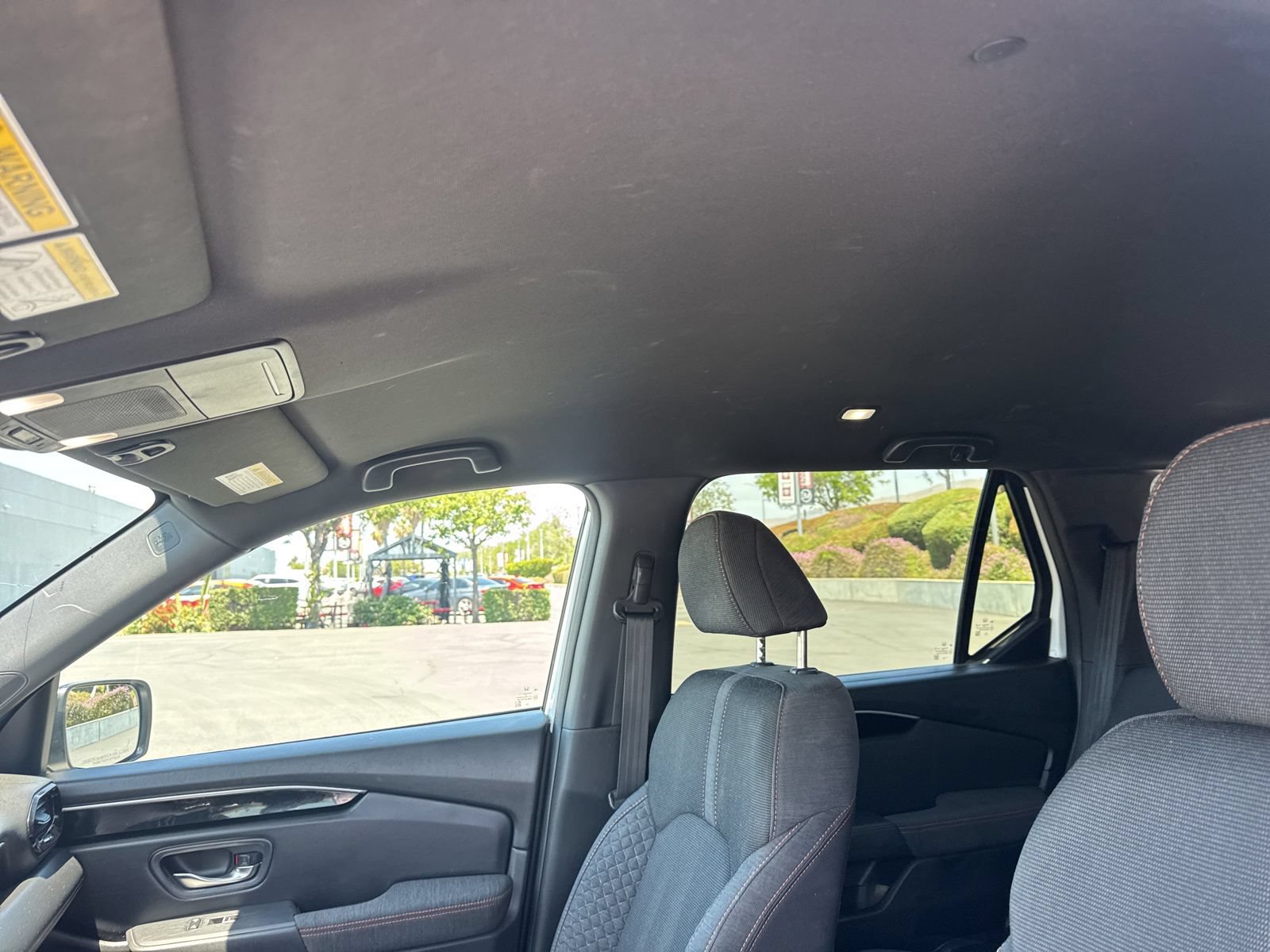 Used 2023 Honda Pilot Sport image 13