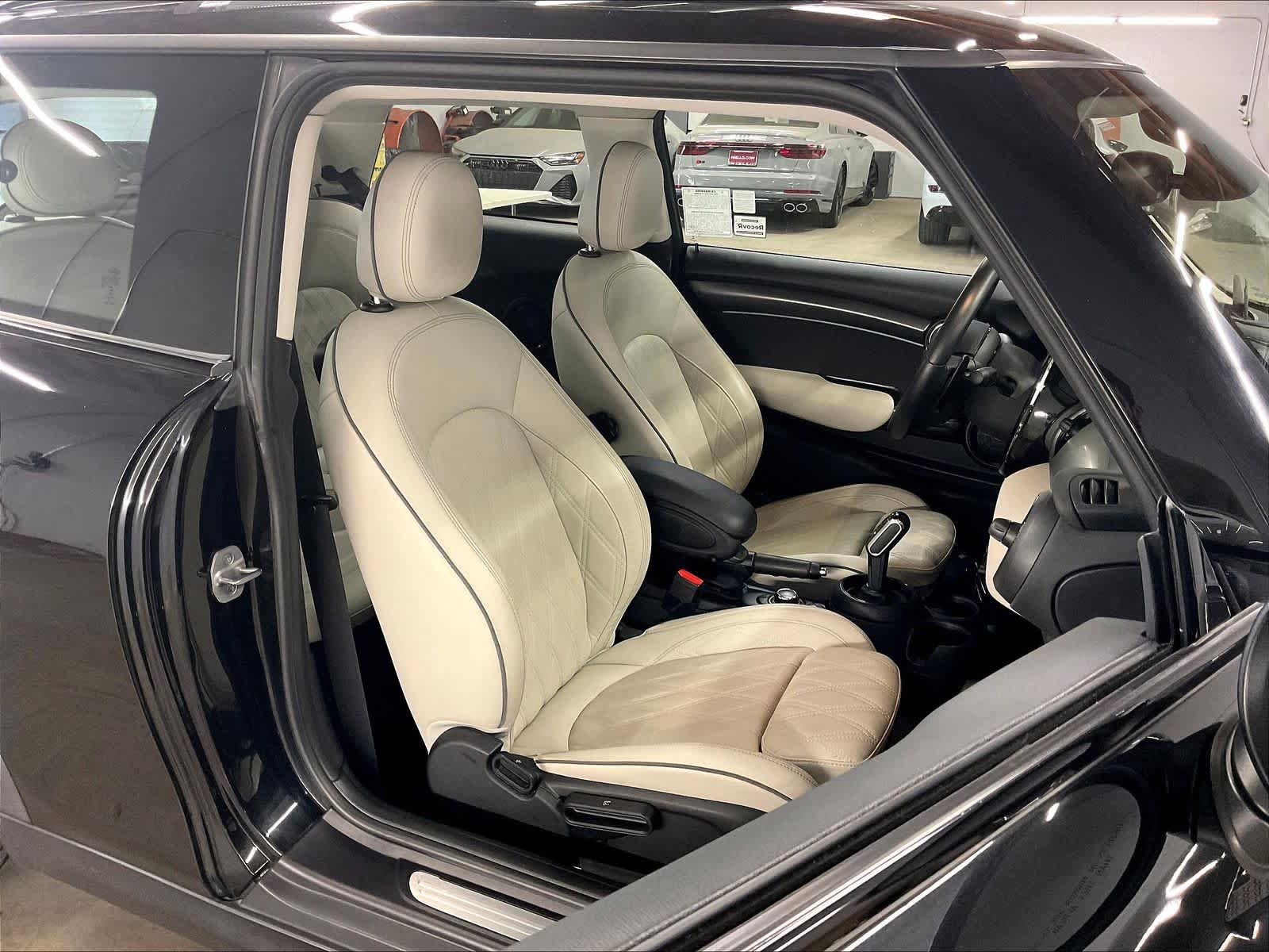 Used 2023 MINI Cooper S FWD image 9