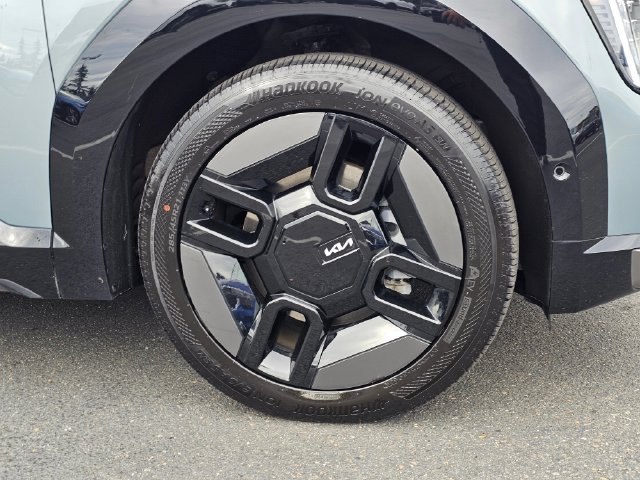 Certified 2024 Kia EV9 GT-Line AWD/4WD image 11
