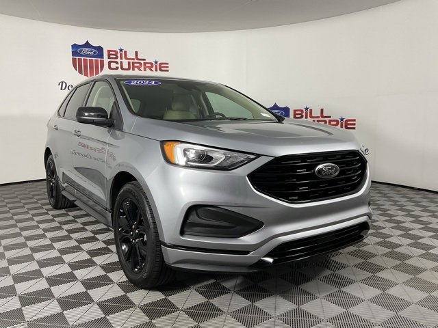 Used 2024 Ford Edge SE w/ Black Appearance Package