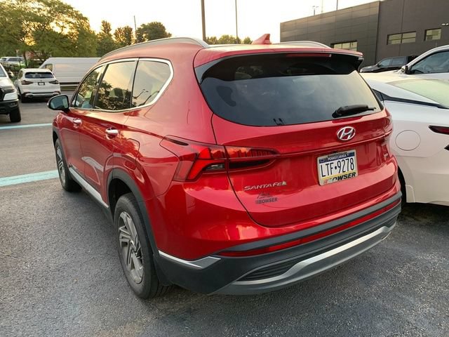 Used 2022 Hyundai Santa Fe SEL w/ Convenience + Premium Package AWD/4WD image 3