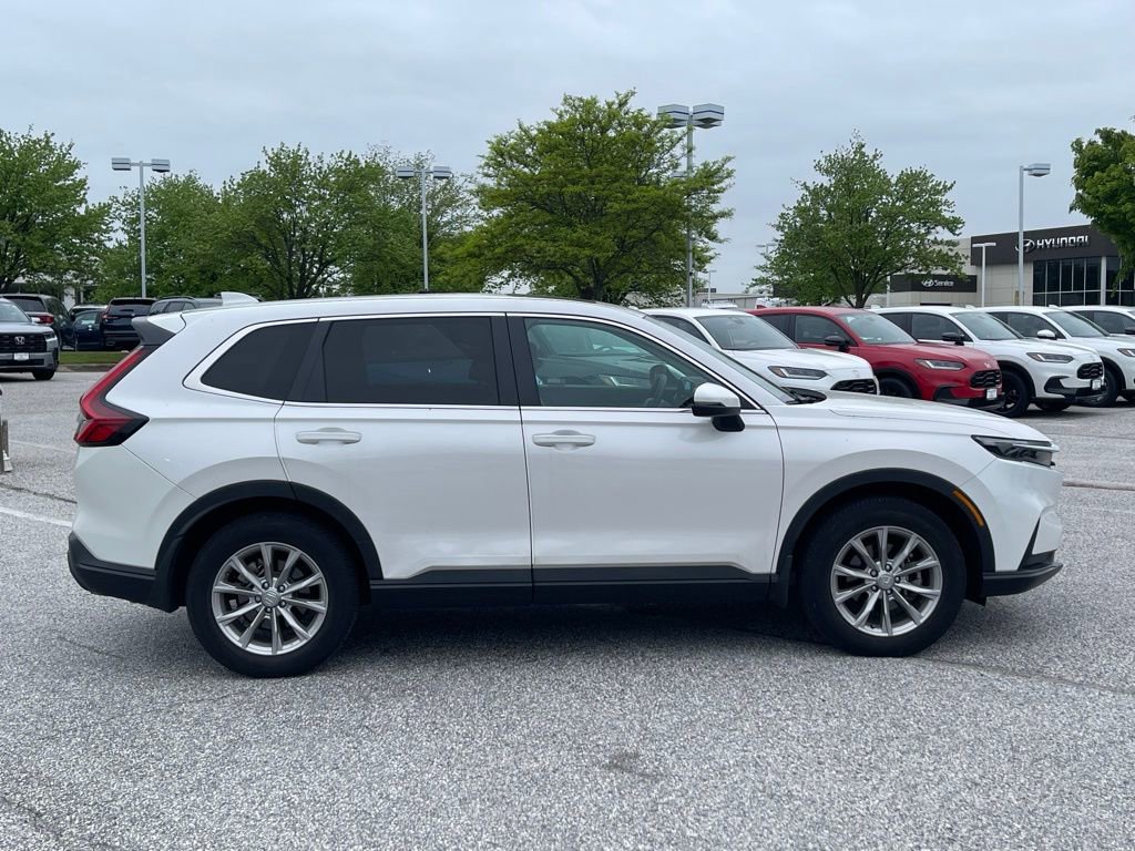 Used 2023 Honda CR-V EX image 4
