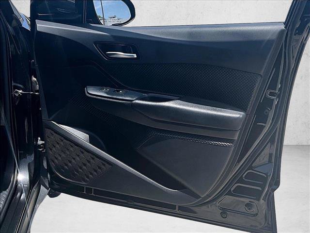 Used 2019 Toyota C-HR LE FWD image 19