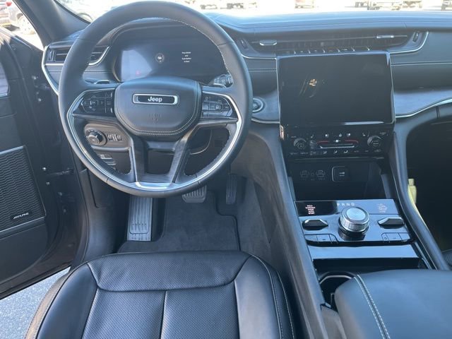 Used 2024 Jeep Grand Cherokee L Overland w/ Trailer Tow Package image 24