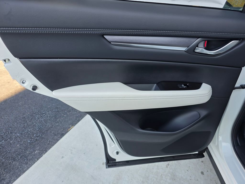 New 2025 MAZDA CX-5 AWD 2.5 S w/ Premium Plus Pkg image 9