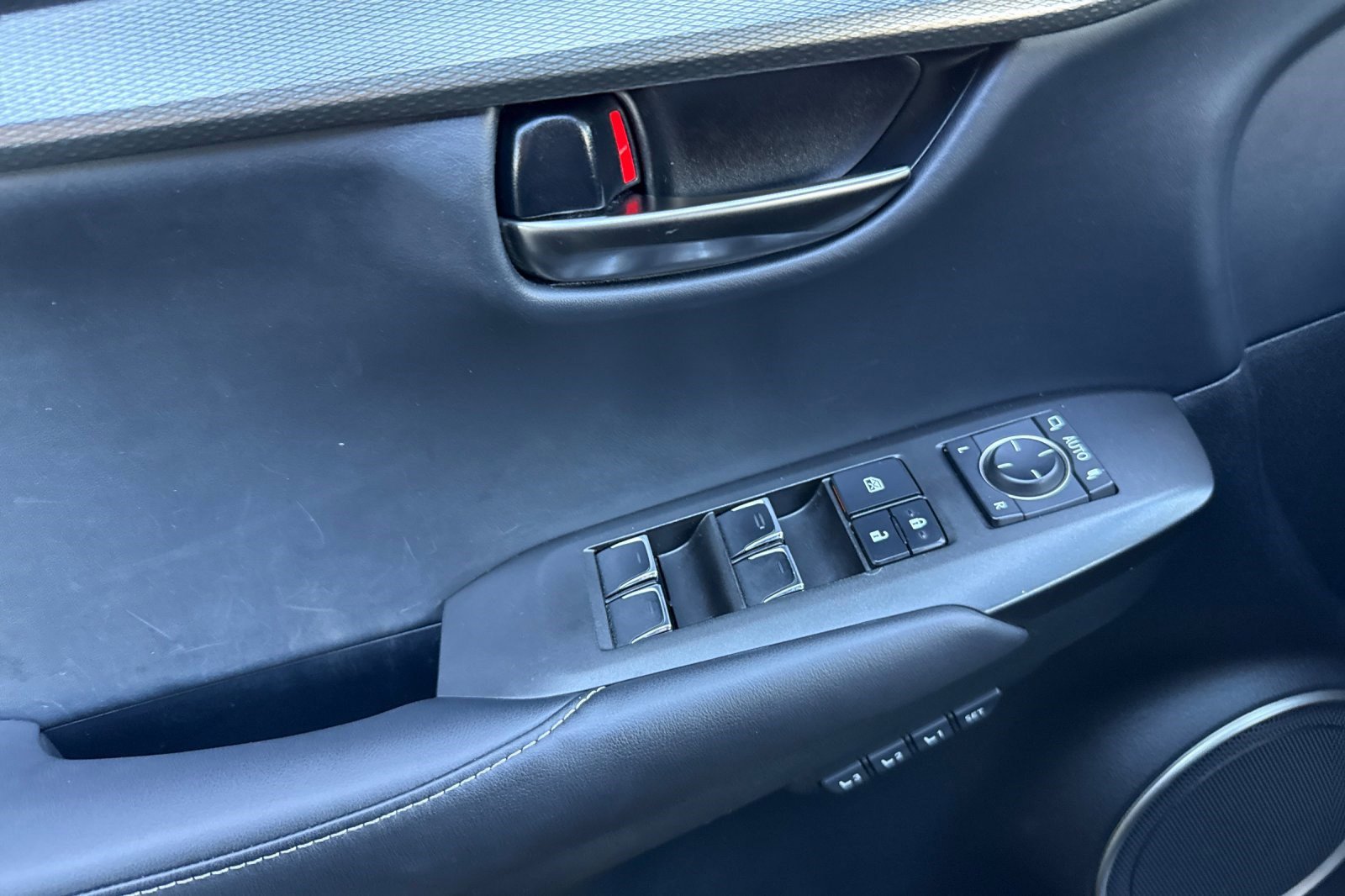 Certified 2020 Lexus NX 300 F Sport image 12