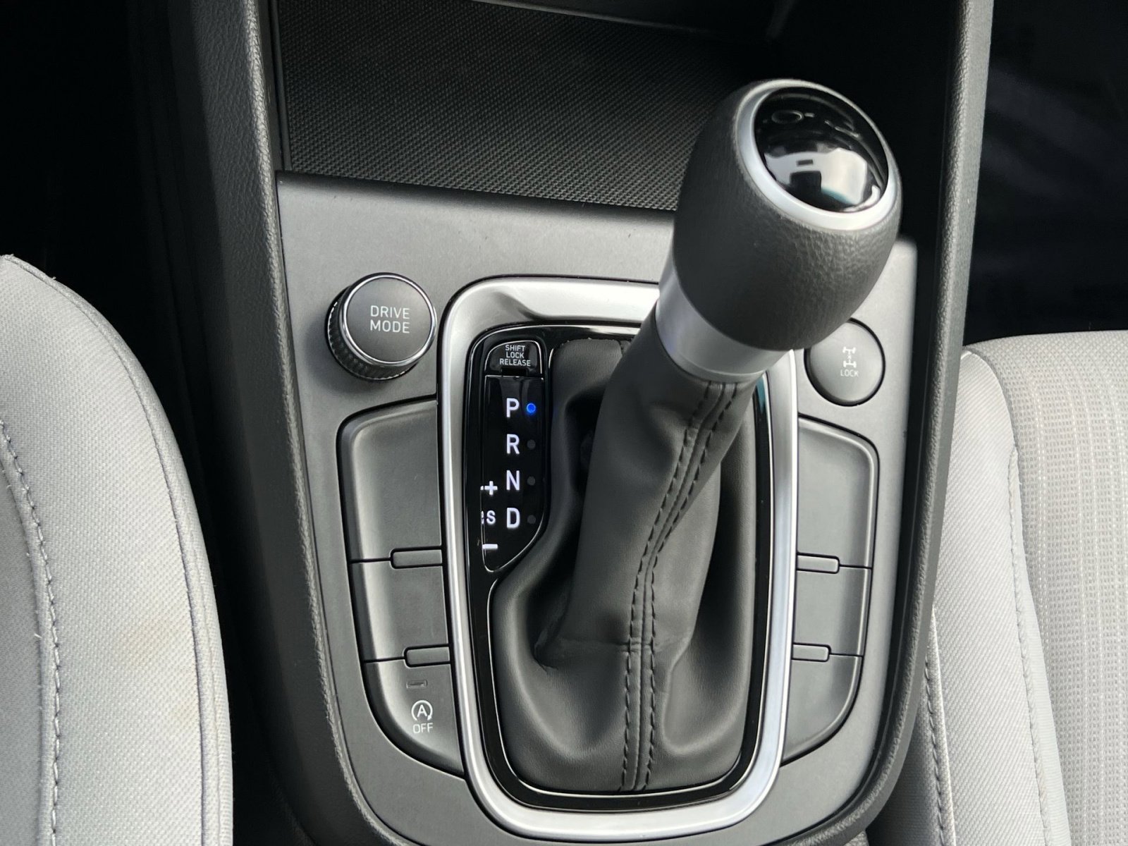 Certified 2023 Hyundai Kona SEL w/ Cargo Package image 21