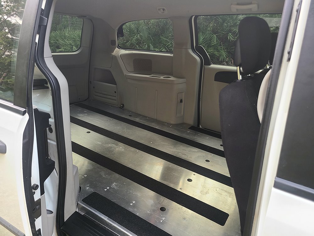 Used 2012 RAM C/V w/ PWR Window Group image 19