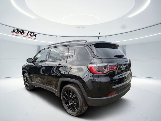 New 2026 Jeep Compass Latitude image 5