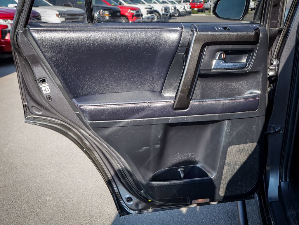 Used 2019 Toyota 4Runner TRD Off-Road Premium w/ Wilderness Package AWD/4WD image 32