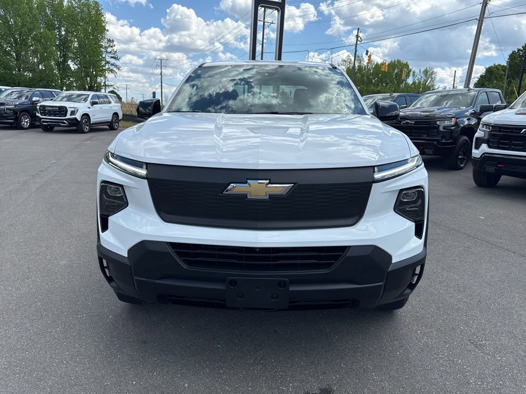 Used 2024 Chevrolet Silverado EV W/T image 8