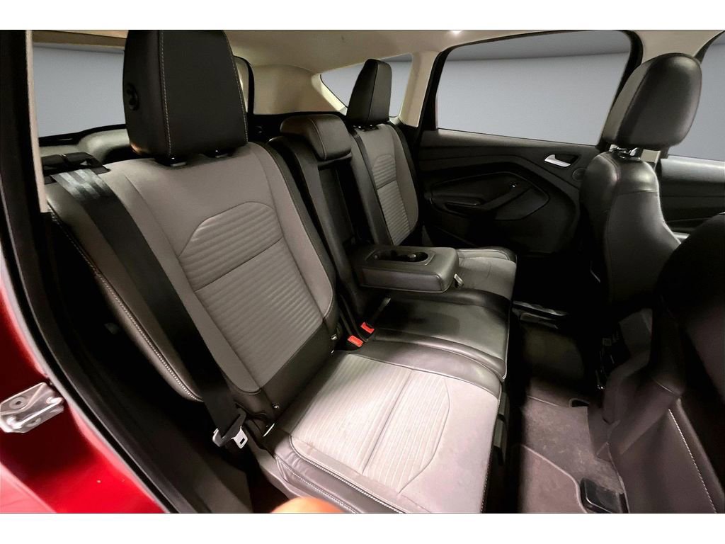 Used 2017 Ford Escape Titanium AWD/4WD image 28