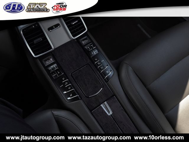 Used 2016 Porsche Panamera RWD image 22