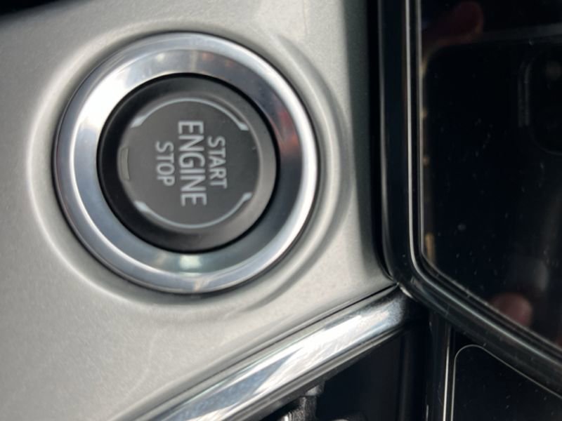 Used 2025 Chevrolet Trax LT w/ Driver Confidence Package FWD image 18