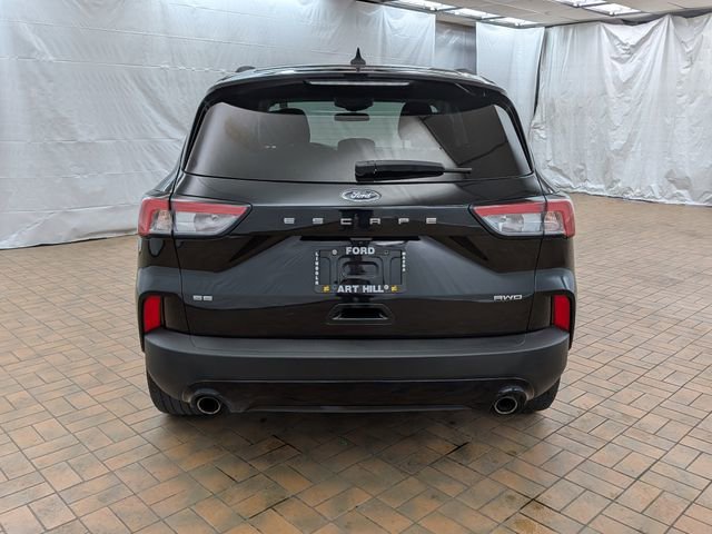Certified 2022 Ford Escape SE w/ SE Sport Appearance Package image 6