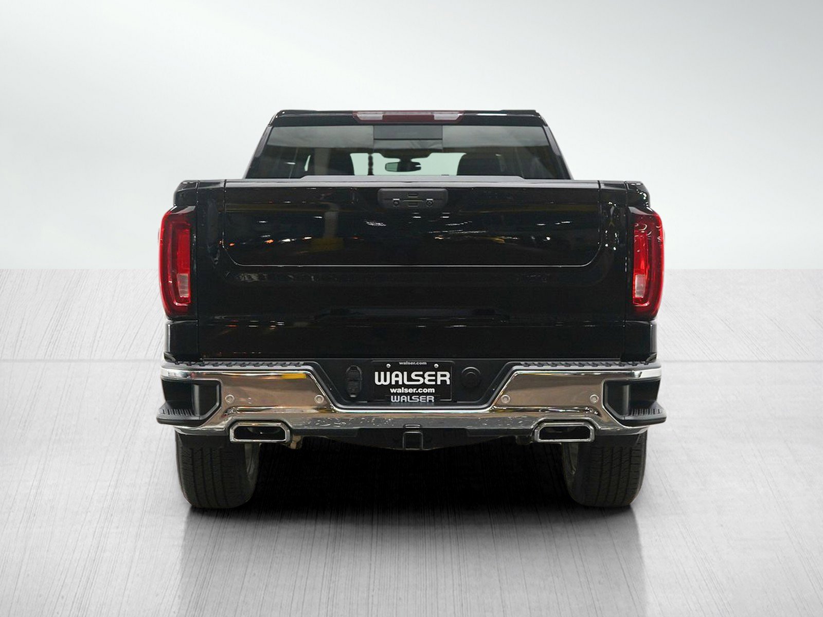 Used 2022 GMC Sierra 1500 SLT w/ SLT Premium Package AWD/4WD image 4