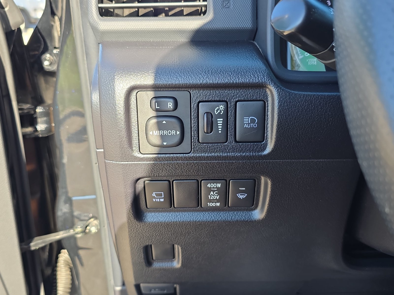 Used 2024 Toyota 4Runner Limited RWD image 23