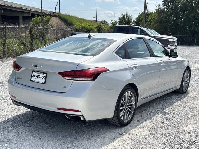 Used 2015 Hyundai Genesis 3.8 RWD image 3