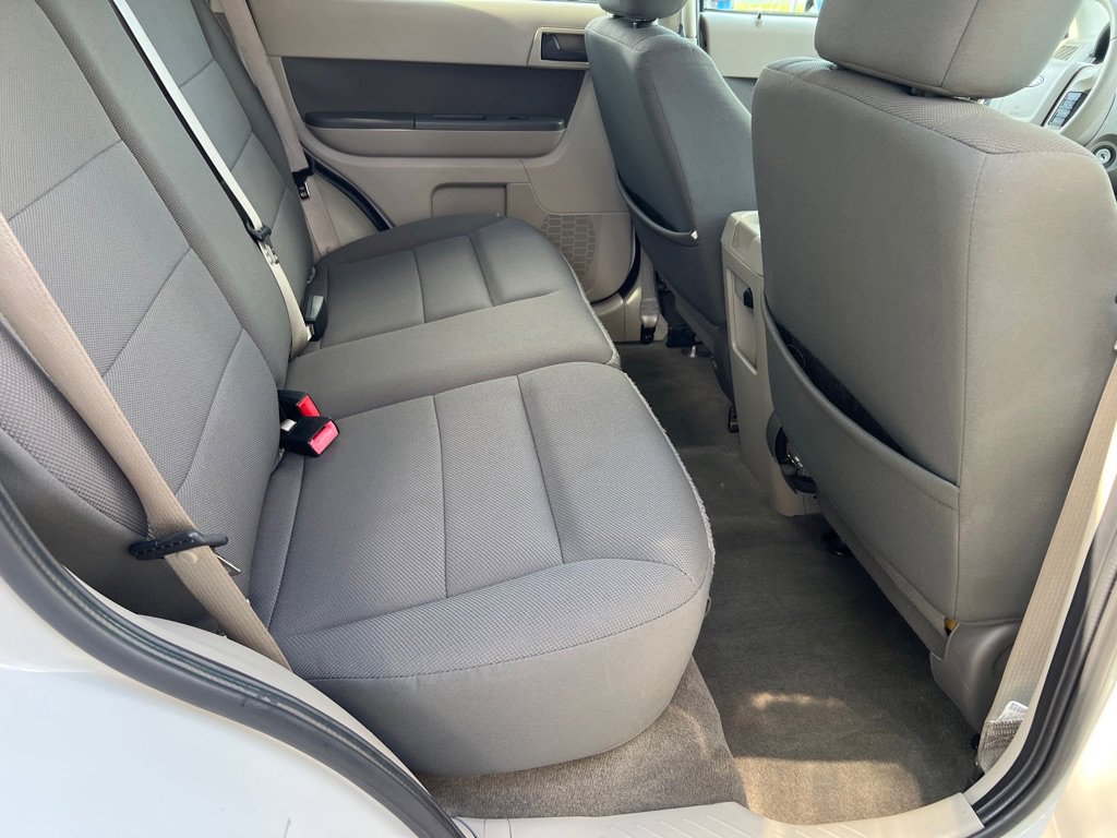 Used 2010 Ford Escape XLT FWD image 10
