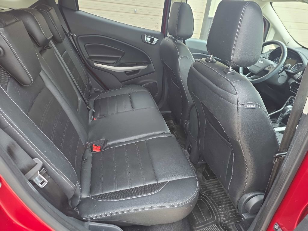 Used 2018 Ford EcoSport Titanium w/ Titanium Cold Weather Package AWD/4WD image 10