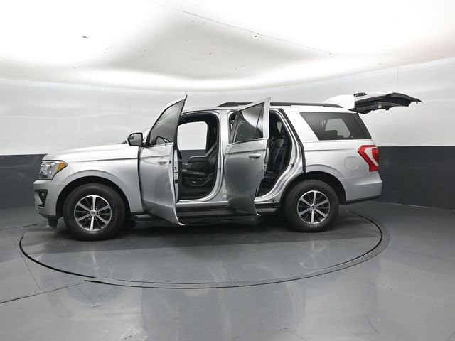 Used 2019 Ford Expedition XLT w/ Equipment Group 201A AWD/4WD image 52
