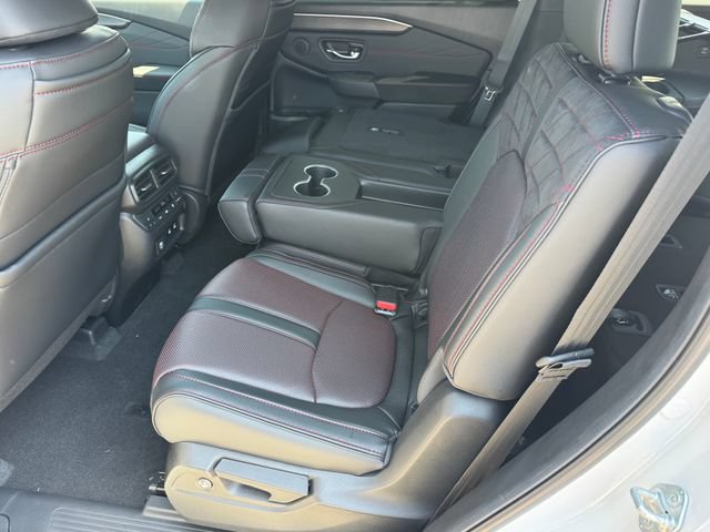 New 2026 Honda Pilot Black Edition image 16