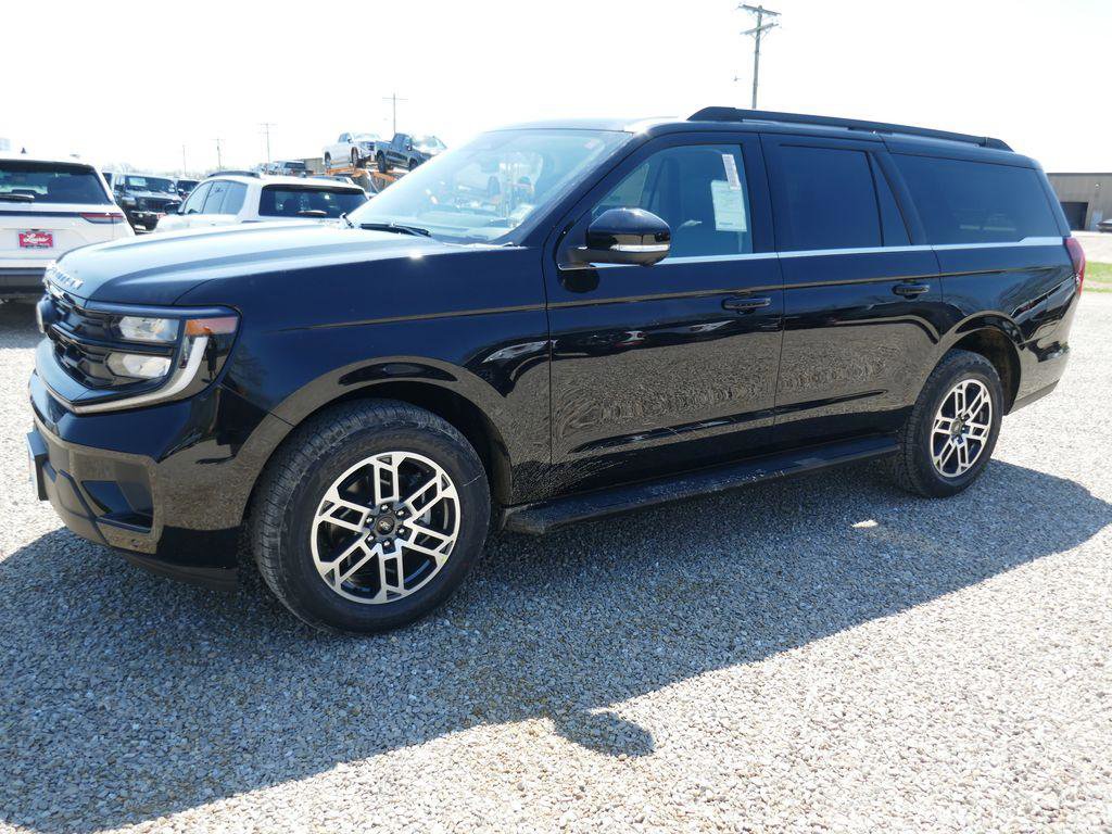 New 2026 Ford Expedition Max Active AWD/4WD image 8