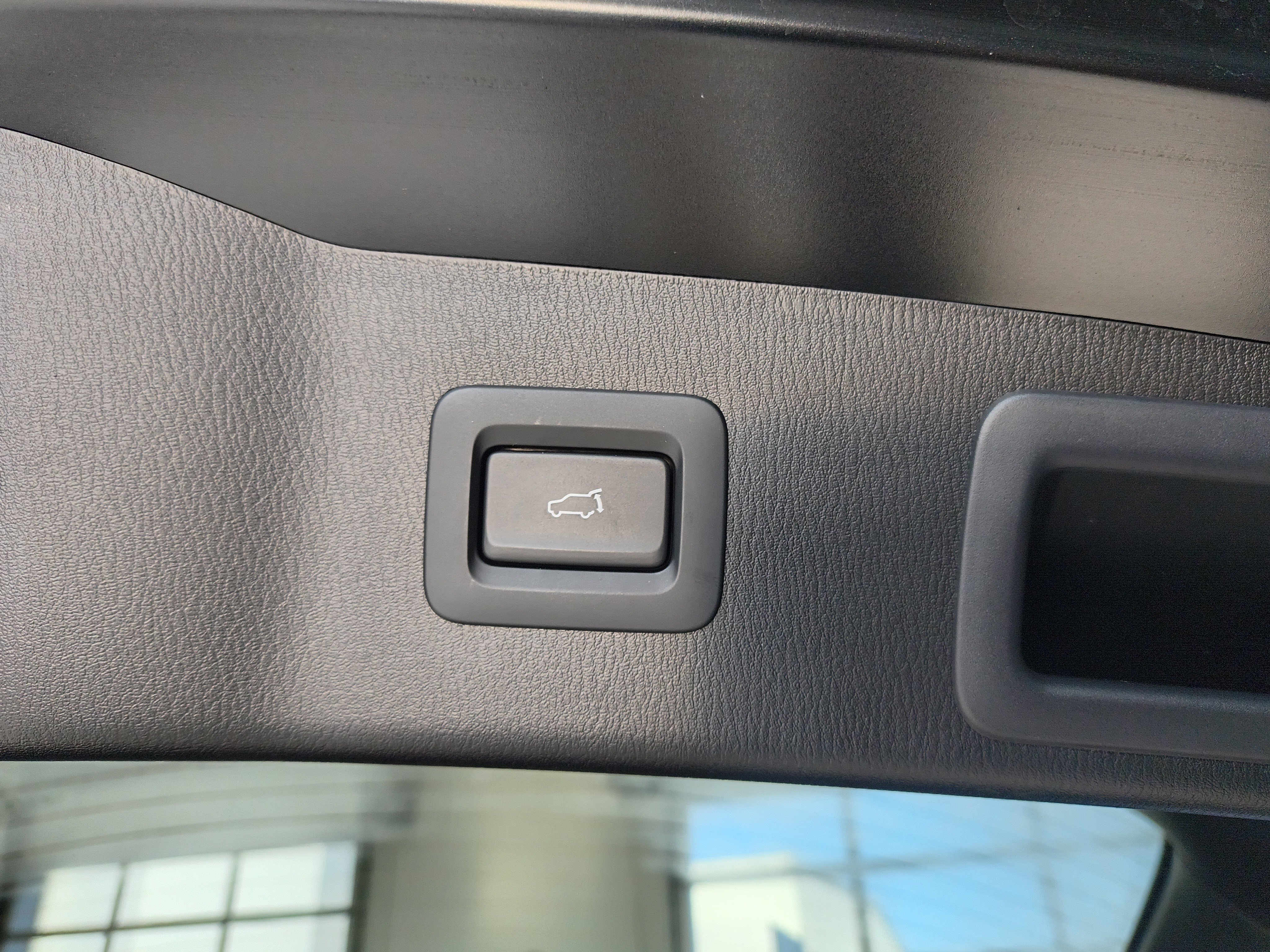 Used 2025 MAZDA CX-5 AWD 2.5 S w/ Preferred Package image 8