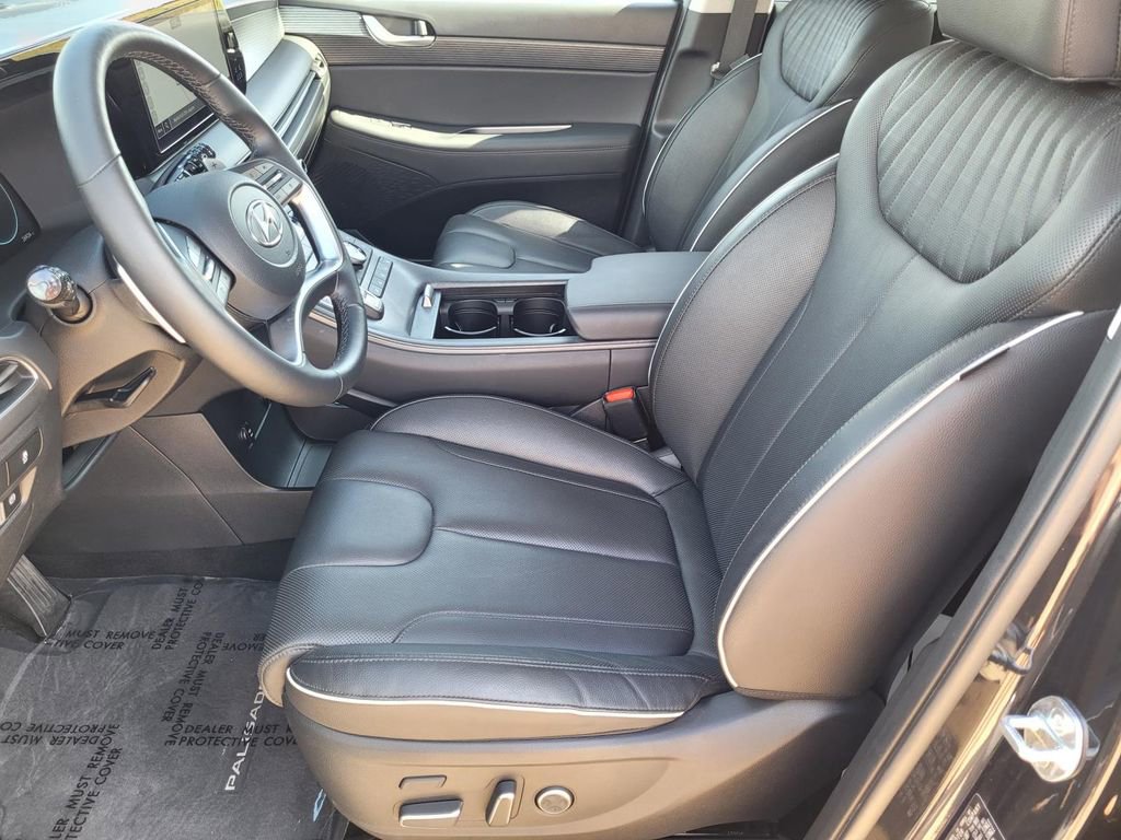 Used 2023 Hyundai Palisade Limited image 10